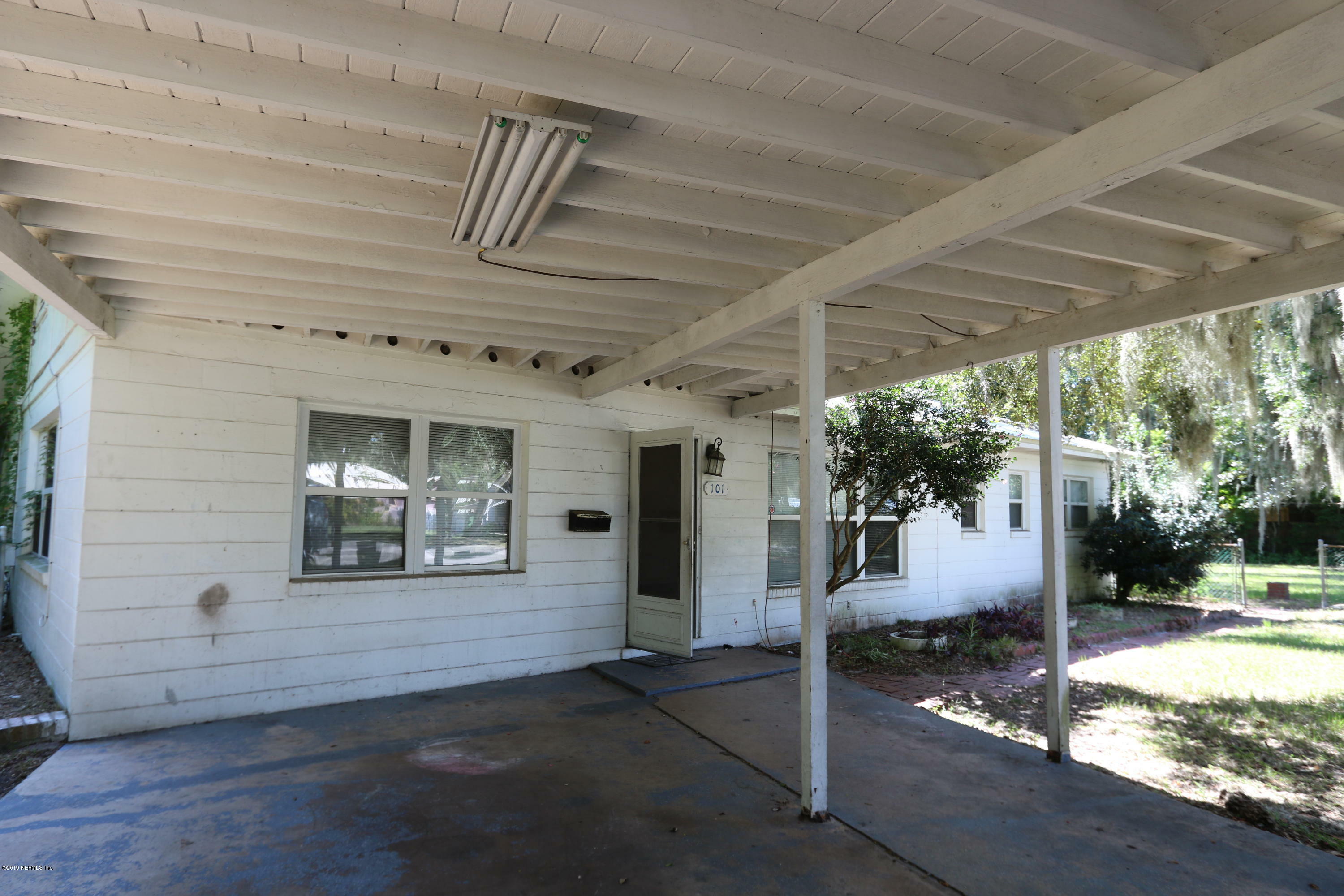 Property Photo:  101 Belmont Drive  FL 32177 