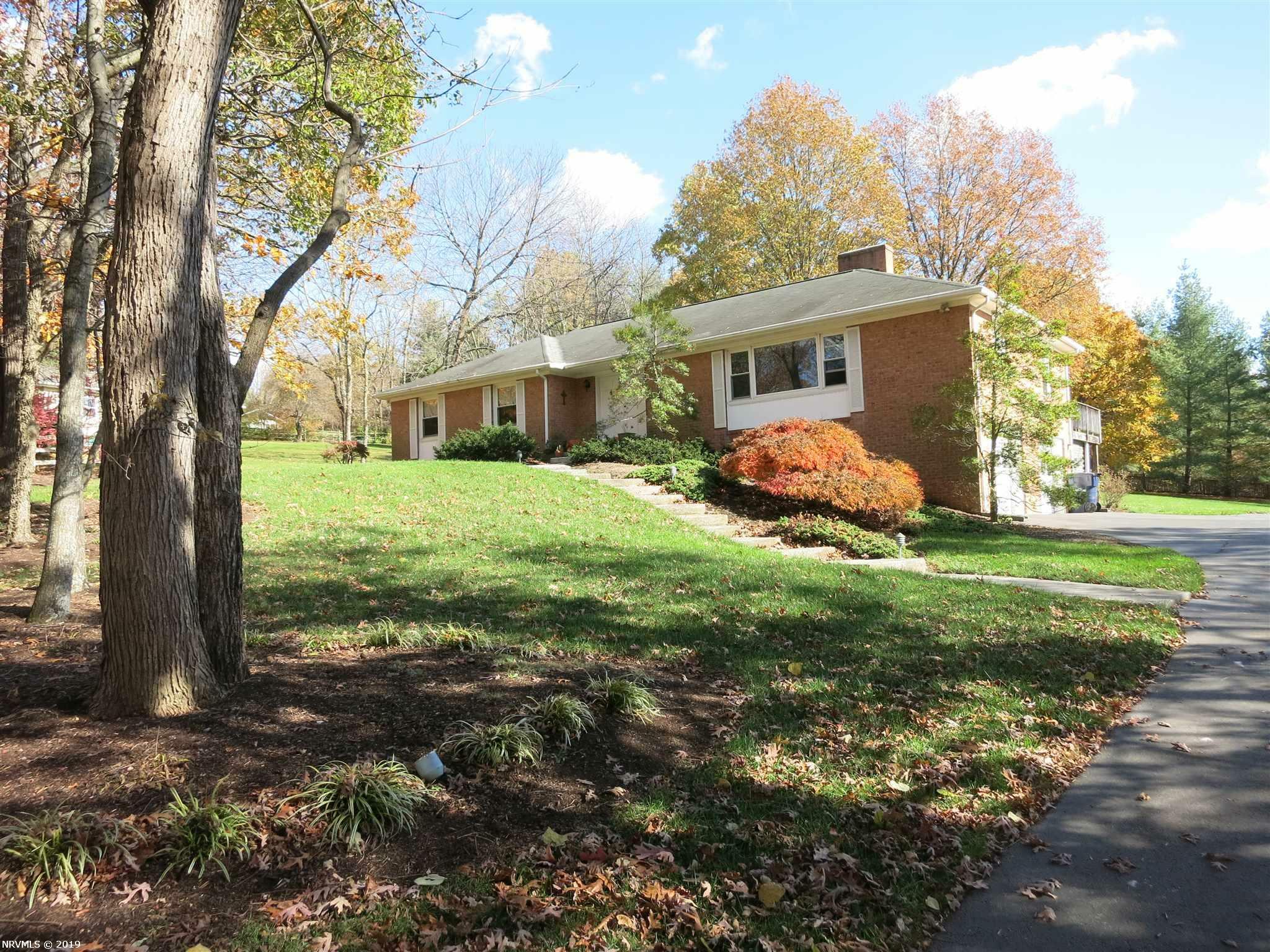 Property Photo:  904 Elliott Drive  VA 24060 