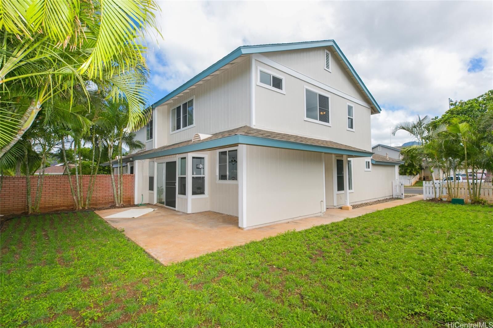 Property Photo:  87-865 Kulauku Street  HI 96792 