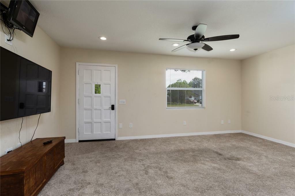 Property Photo:  5931 13th Avenue N  FL 33710 