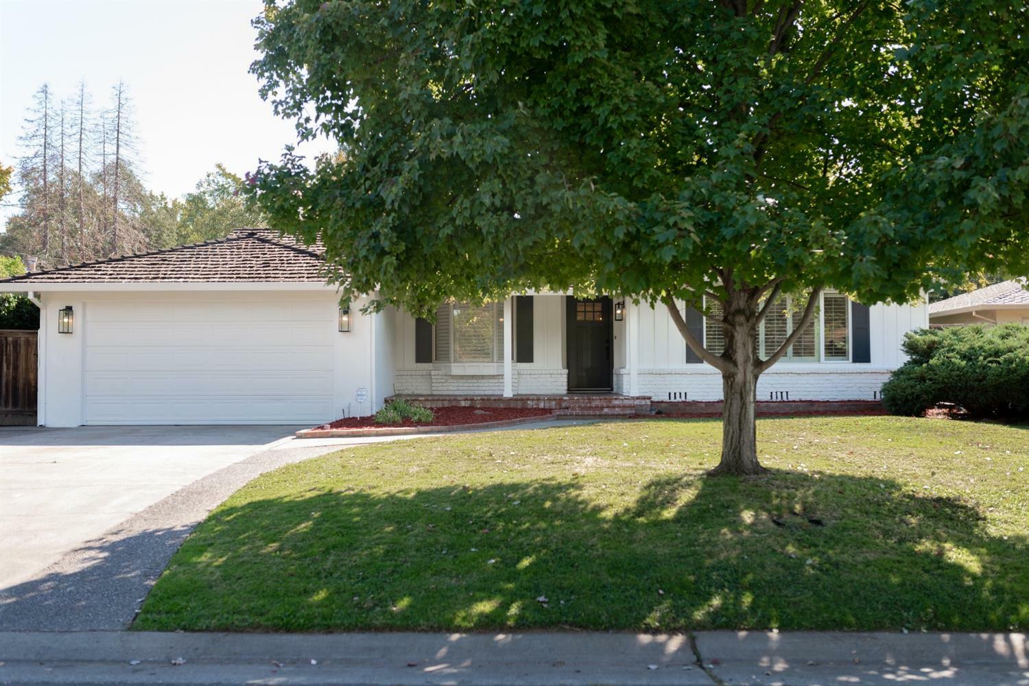 Property Photo:  4048 Las Pasas Way  CA 95864 