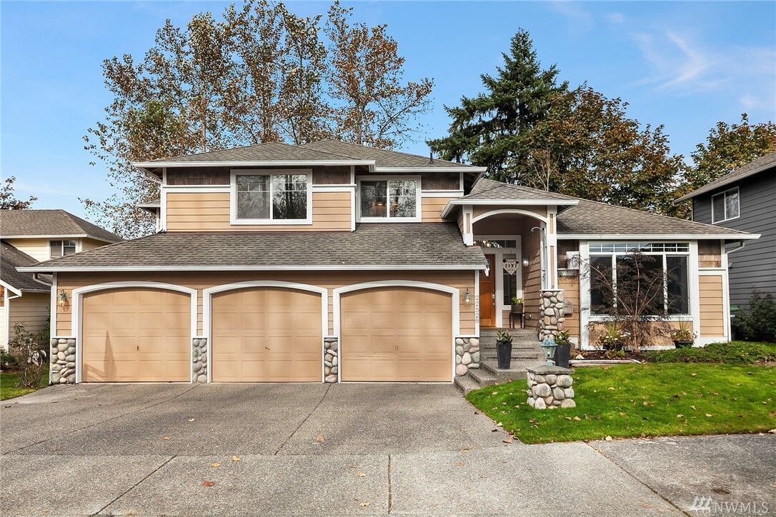 Property Photo: 22528 SE 279th Street WA 98038
