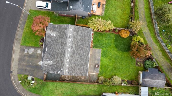 Property Photo: 11118 184th Avenue Pl E WA 98391