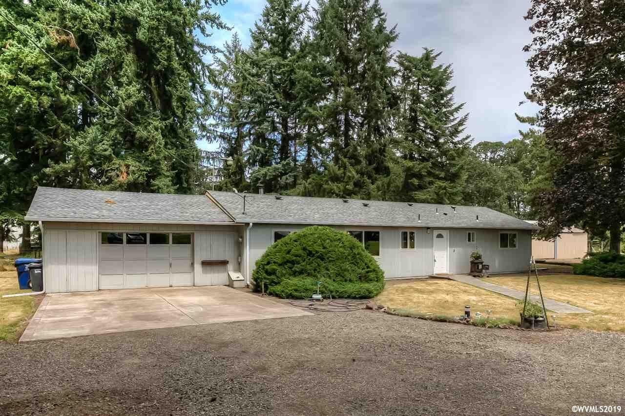 Property Photo: 12344 Brick Rd SE OR 97392