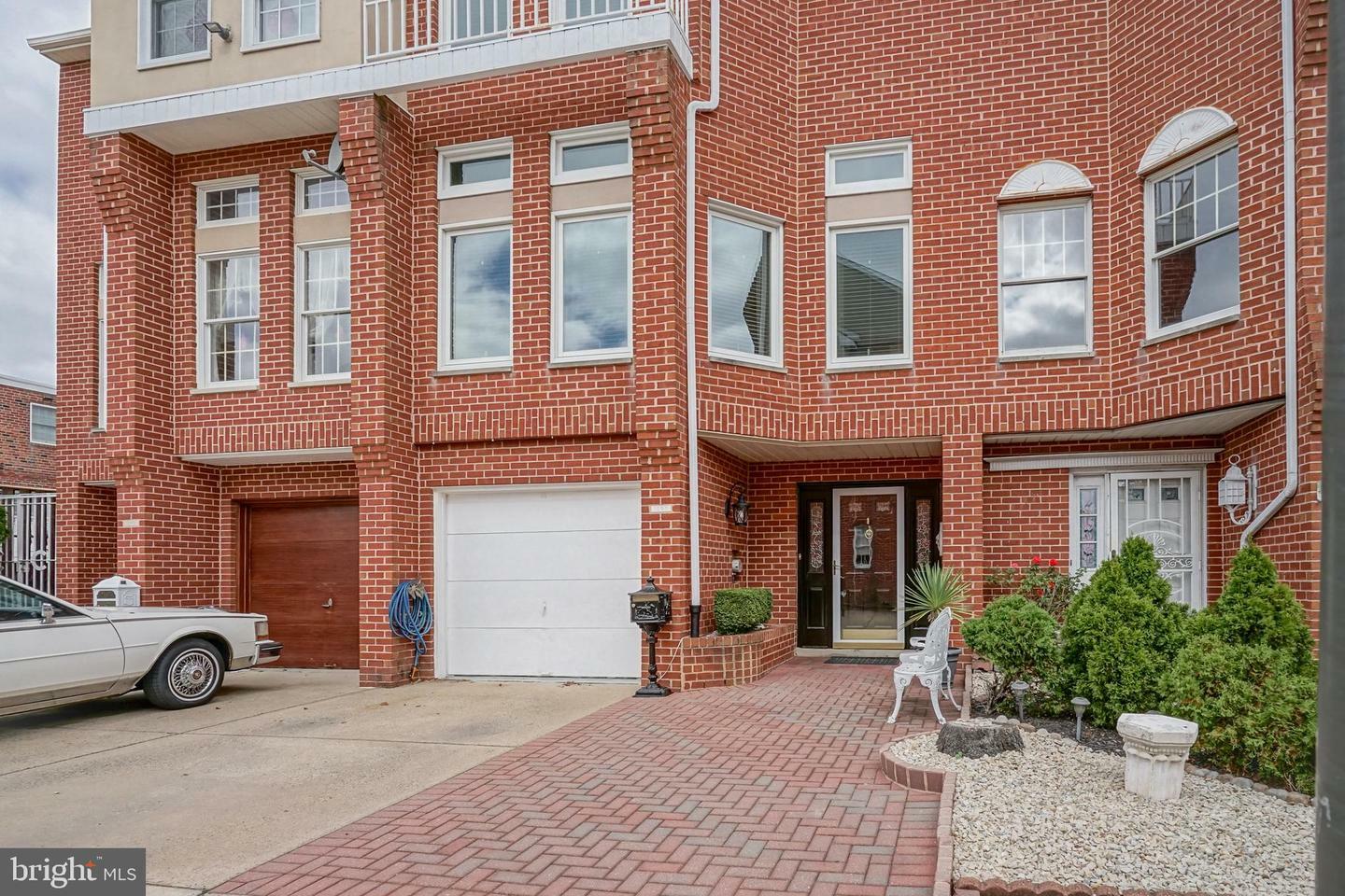 Property Photo:  1567 Hulseman Street  PA 19145 