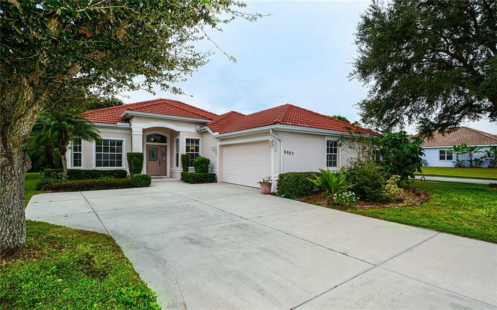 Property Photo:  6803 Wagon Wheel Circle  FL 34243 