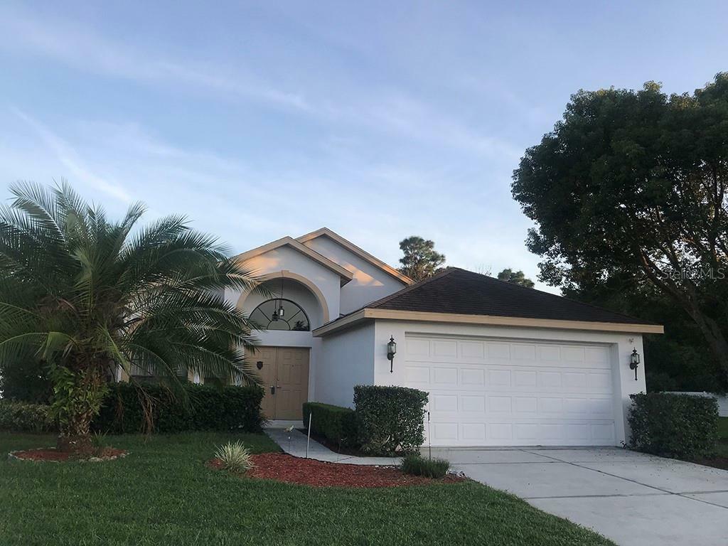 Property Photo:  13518 Bryndlewood Court  FL 34669 