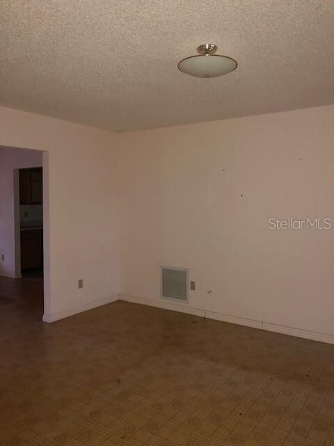 Property Photo: 11304 Lakeview Drive FL 34788