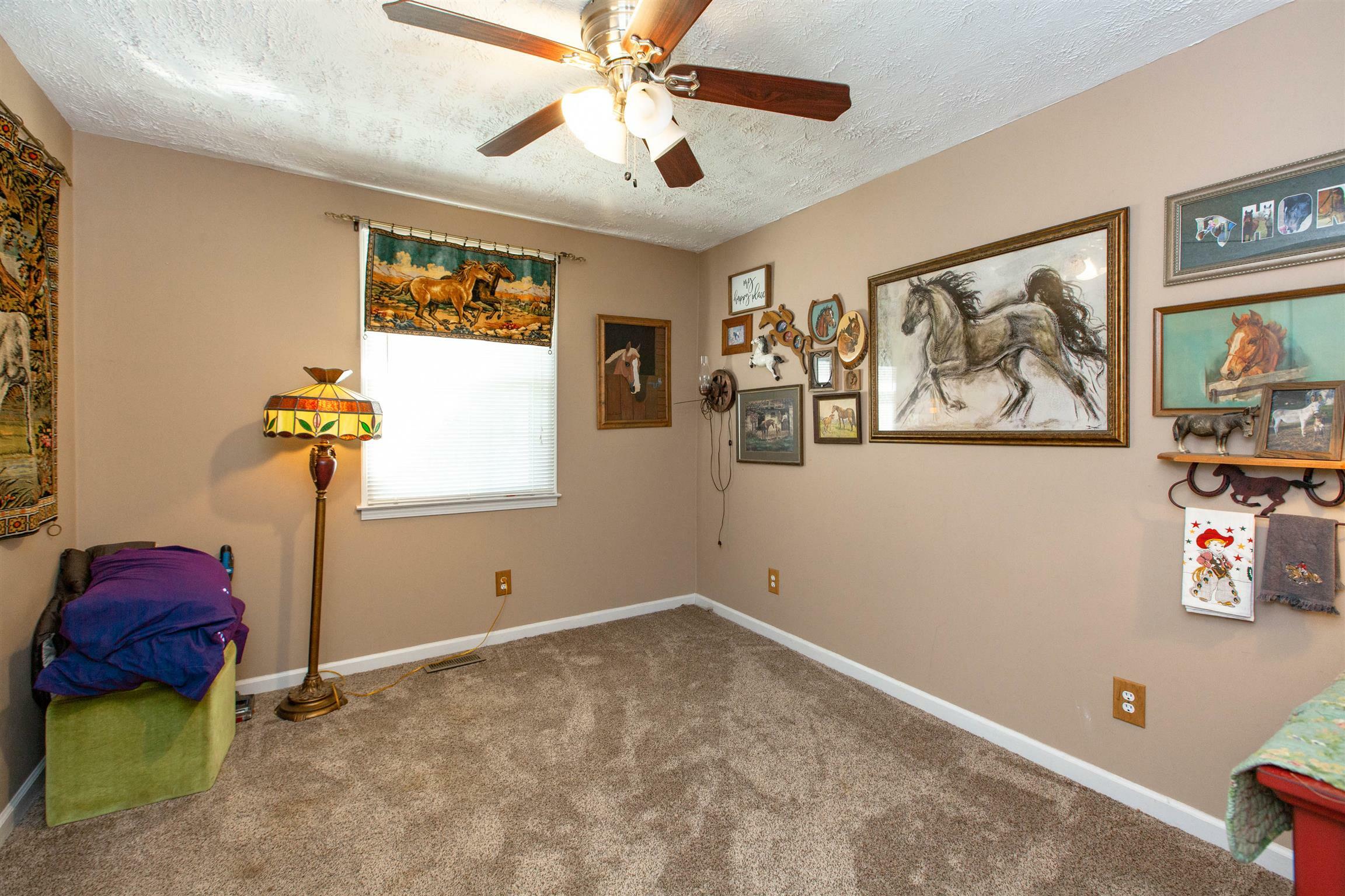 Property Photo: 224 Jackson Ave TN 37167