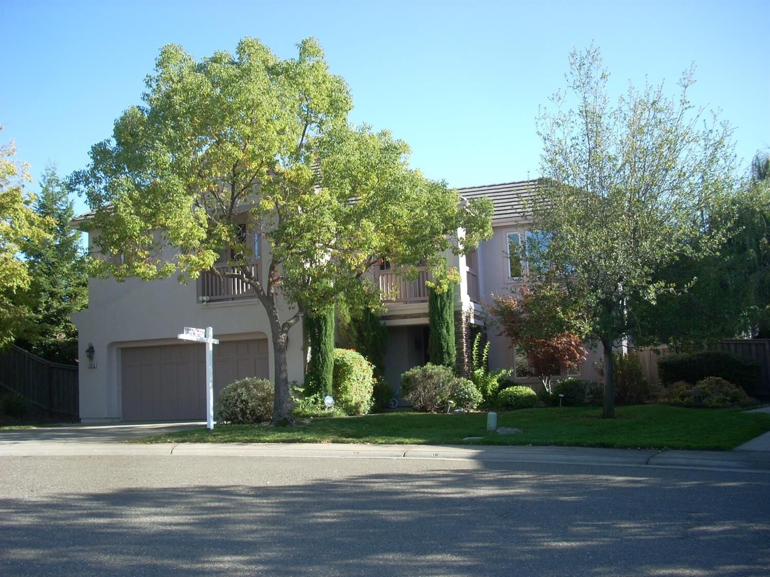 Property Photo:  1813 Coldstream Court  CA 95630 