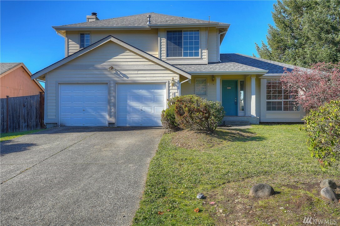 Property Photo:  21622 44th Av Ct E  WA 98387 