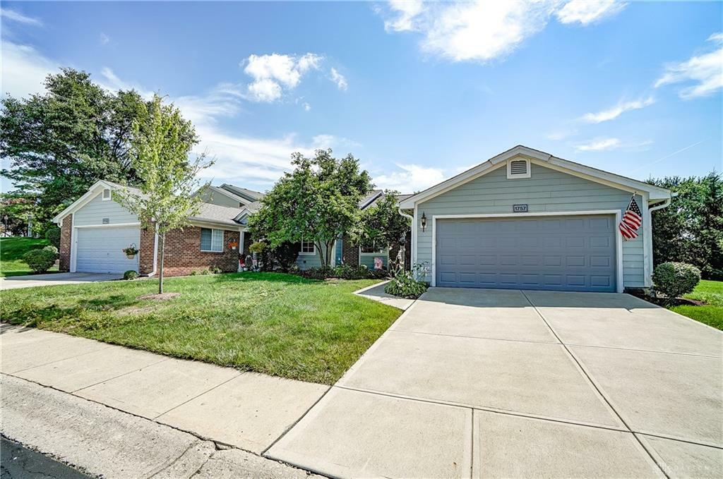 1757 Yardley Circle  Centerville OH 45459 photo