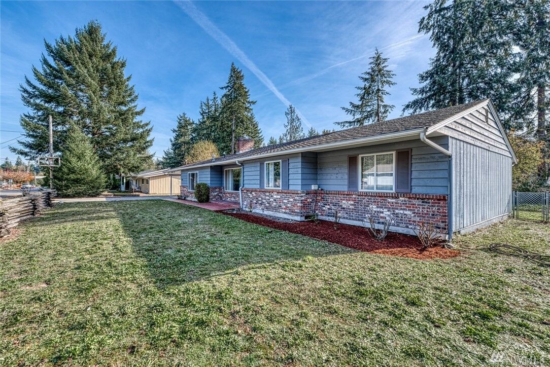 Property Photo:  3902  55th Street Ct NW  WA 98335 