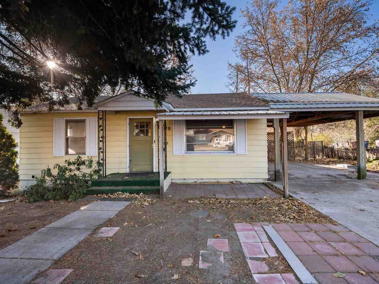 Property Photo: 2409 W Francis WA 99205