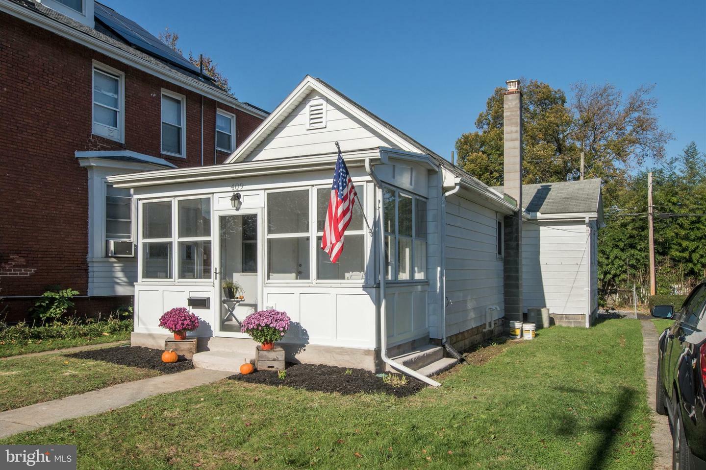 Property Photo: 409 7th Street PA 17070