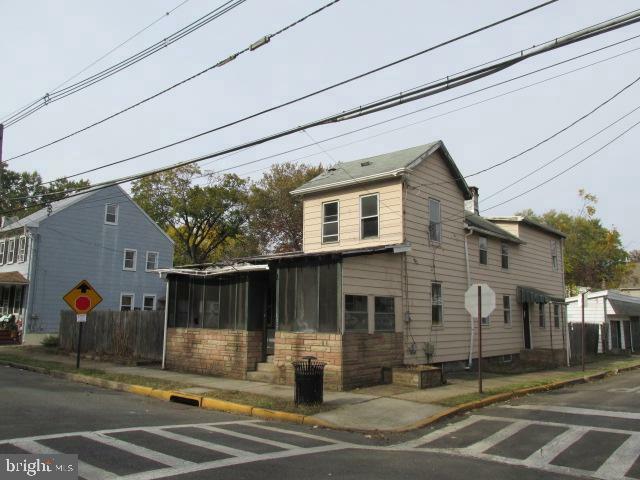 Property Photo:  111 Elizabeth Street  NJ 08505 