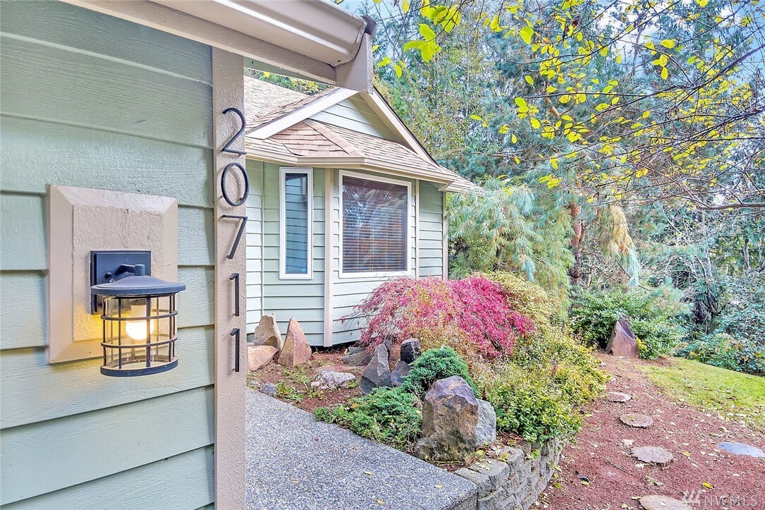 Property Photo:  20711 133rd St SE  WA 98272 