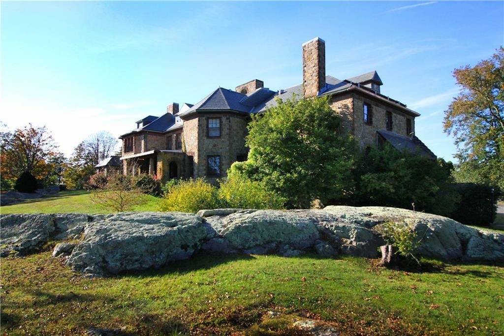 Property Photo:  0 Beacon Hill Rd  RI 02840 