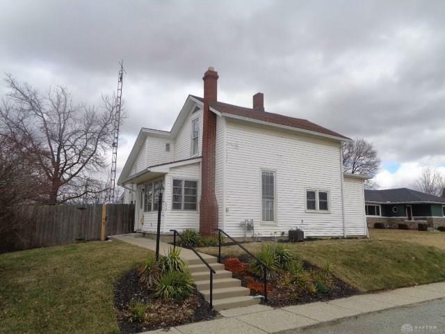 Property Photo: 132 E Walnut Street OH 43072