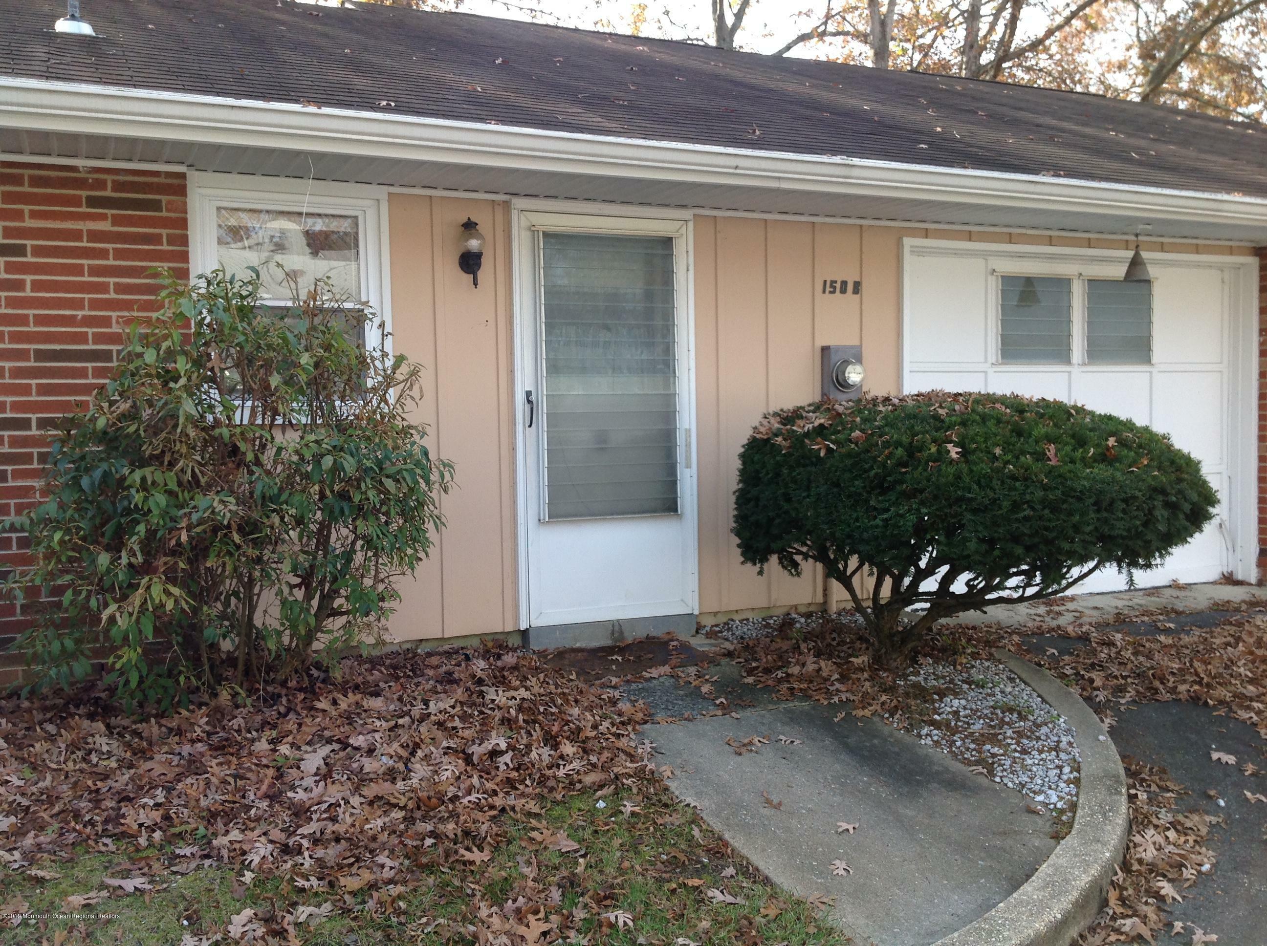 Property Photo:  150 Gramercy Court B  NJ 08701 