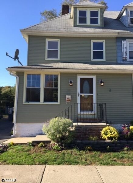 Property Photo:  10 Howard St  NJ 07442 