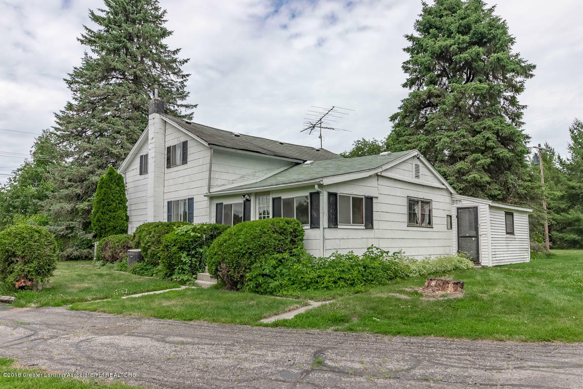 Property Photo:  4050 Vanneter Road  MI 48895 