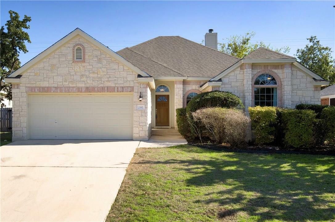 Property Photo: 2557 Deer Stand Loop TX 78666