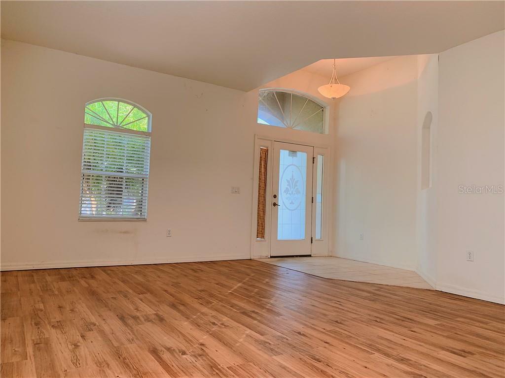 Property Photo: 6614 Rock Bridge Lane FL 34222
