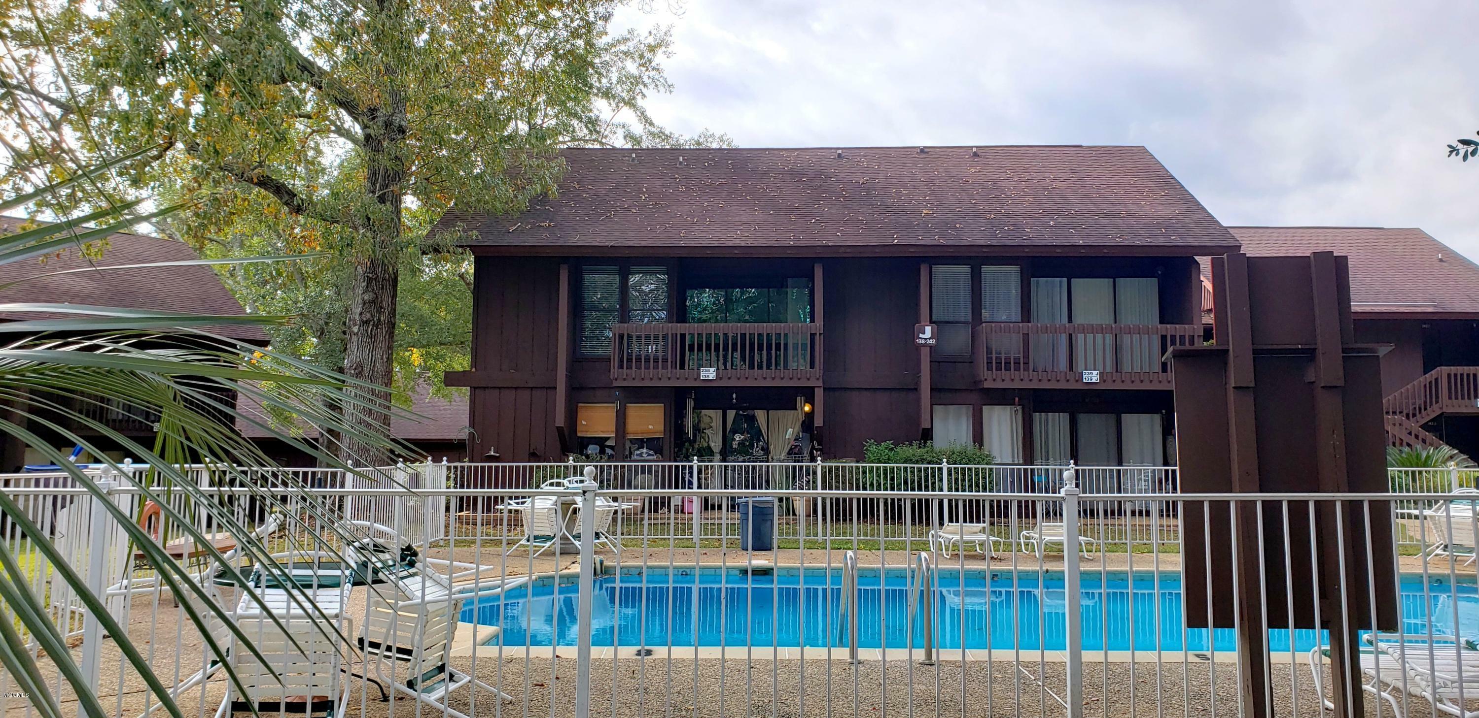 Property Photo: 238 Molokai MS 39525