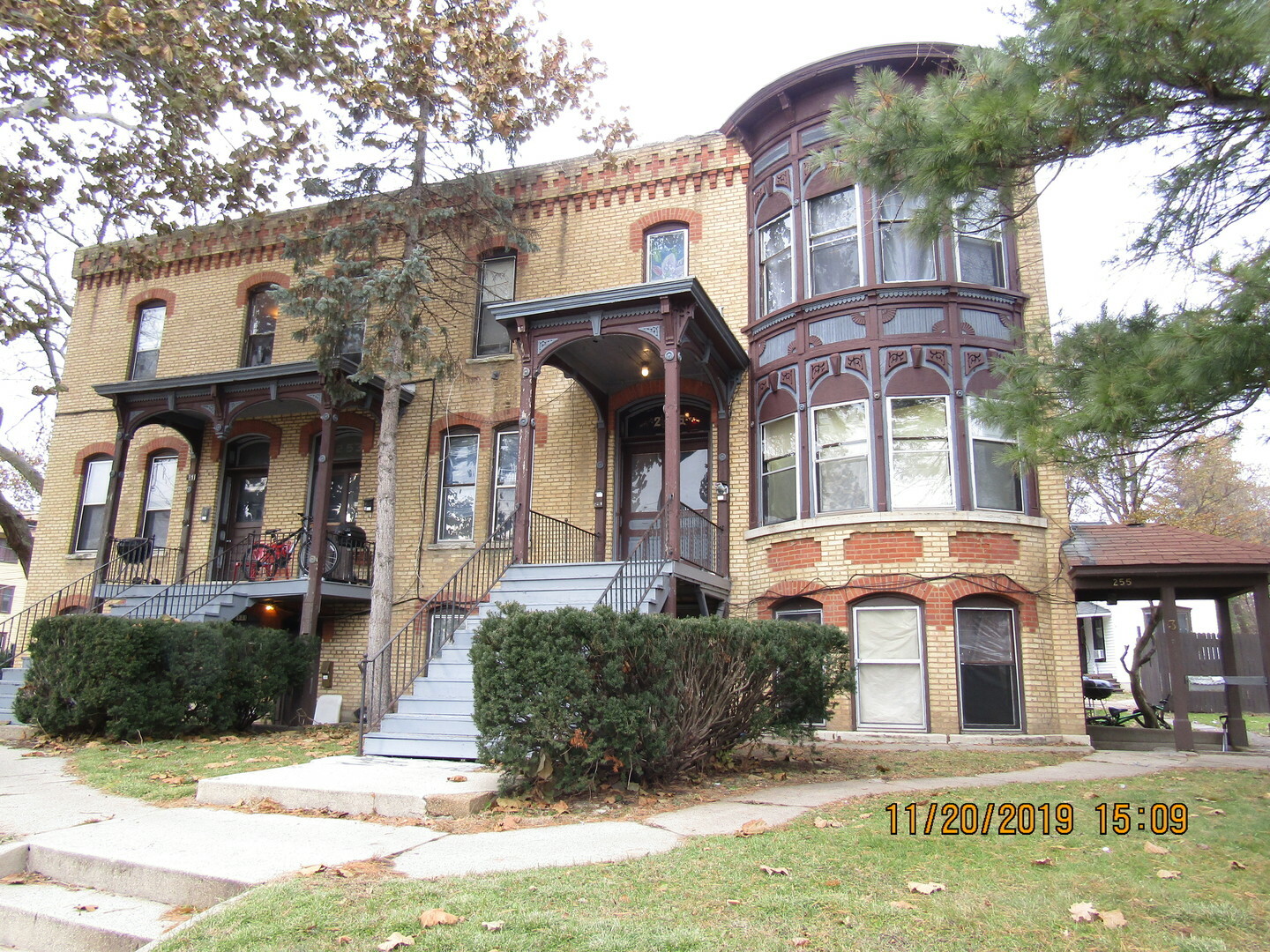Property Photo: