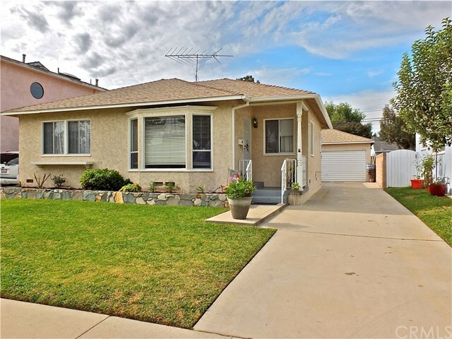 Property Photo: 4513 Josie Avenue CA 90713