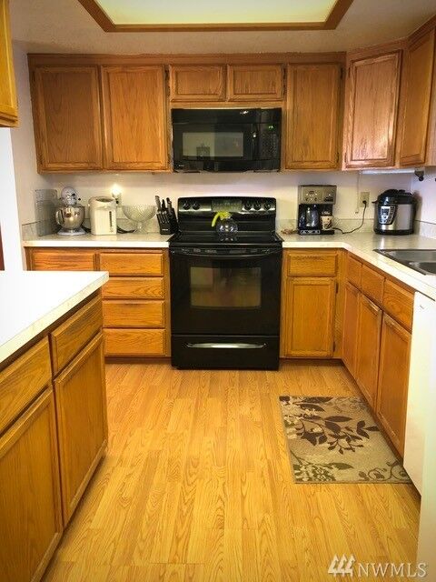 Property Photo:  31080  SR 20 F 2  WA 98277 