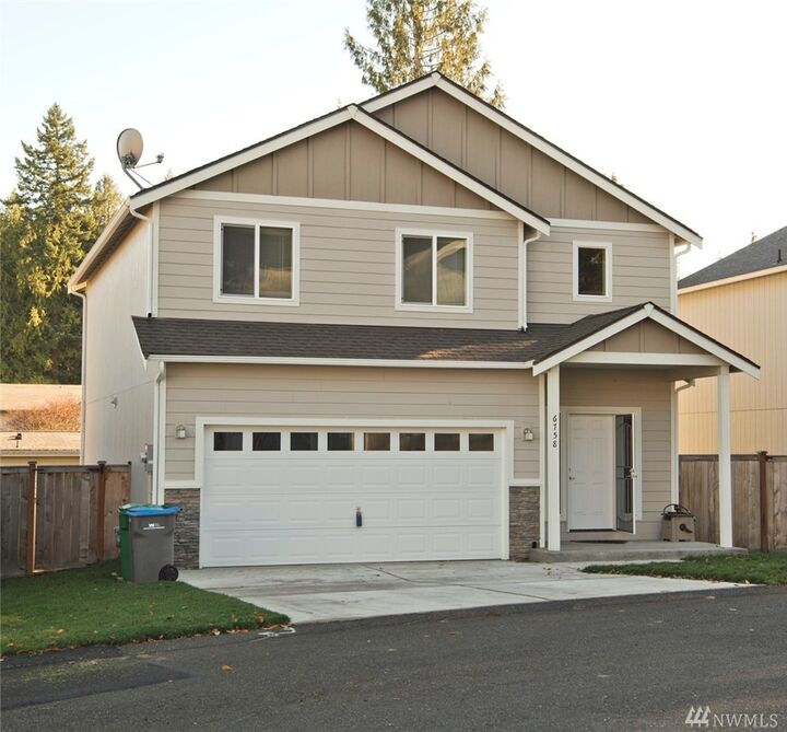 6758  Takota Place NE  Bremerton WA 98311 photo