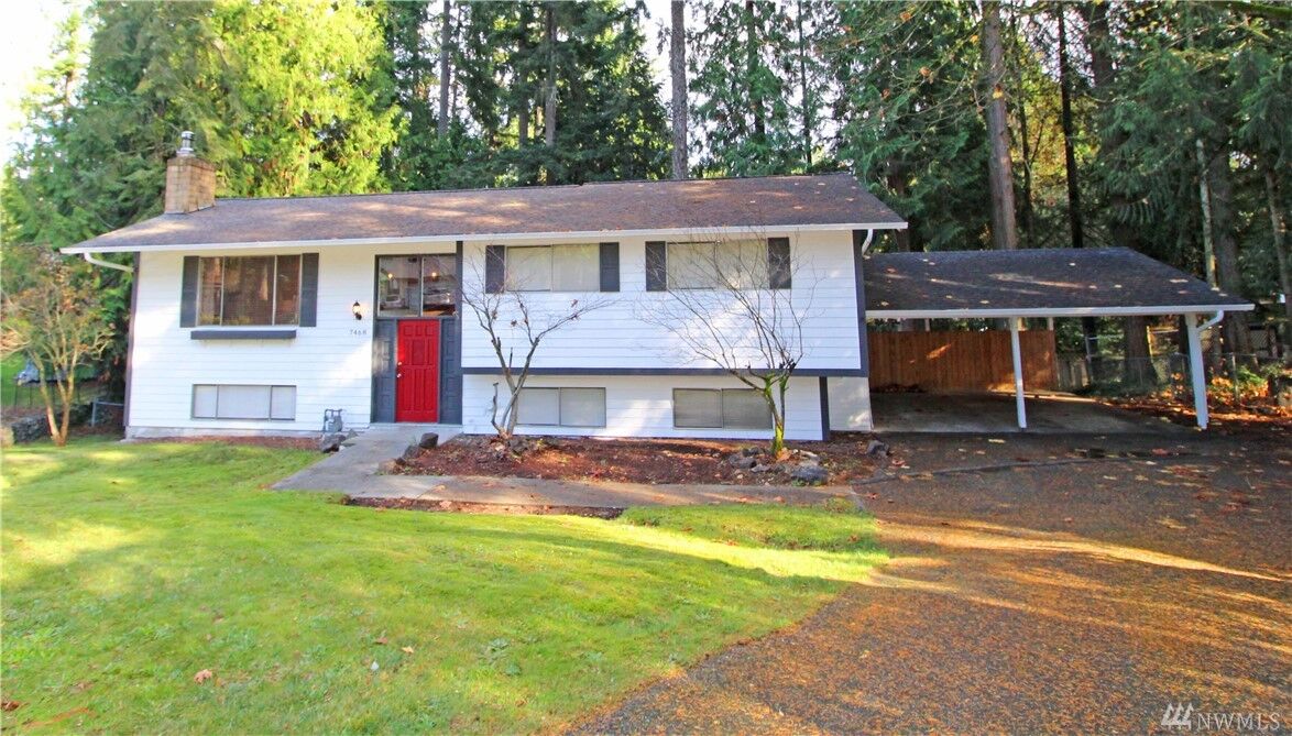 Property Photo:  7468  Tepee Circle NE  WA 98311 