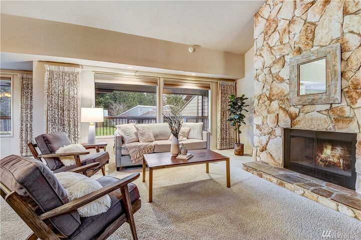Property Photo: 15000 Village Green Drive 30 WA 98012