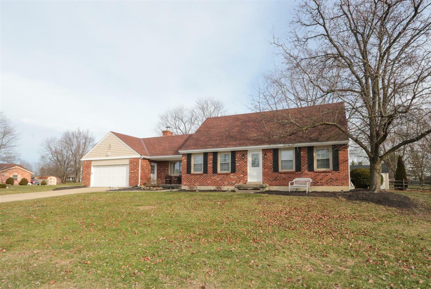 Property Photo: 7418 Whirlaway Dr OH 45011
