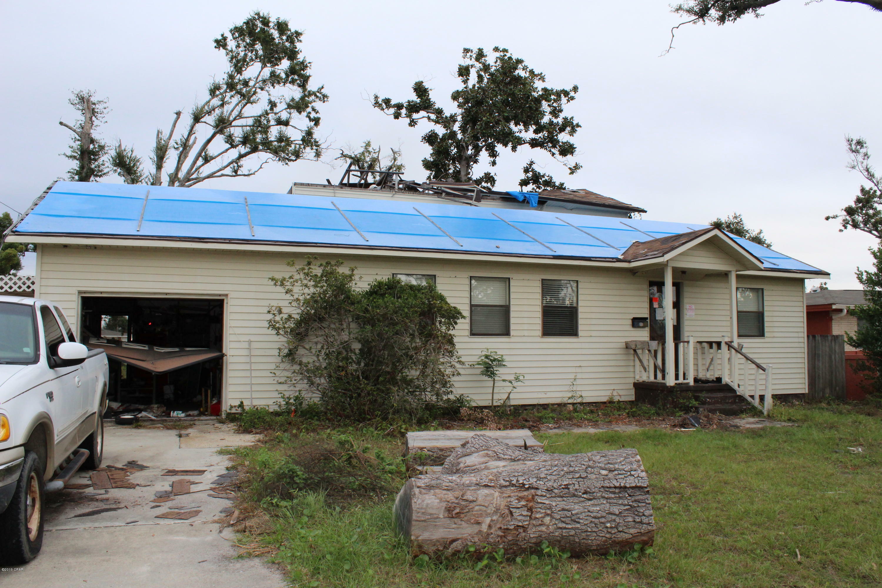 Property Photo:  402 S Rowe Drive  FL 32401 