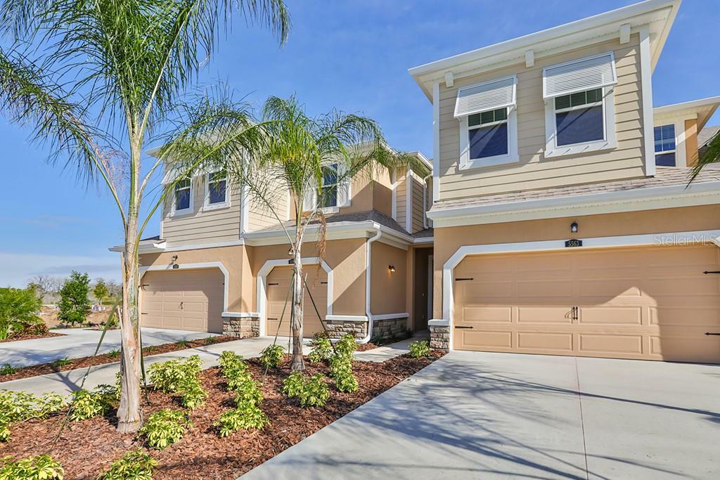 Property Photo:  5557 Pleasantview Court 608/89  FL 34211 