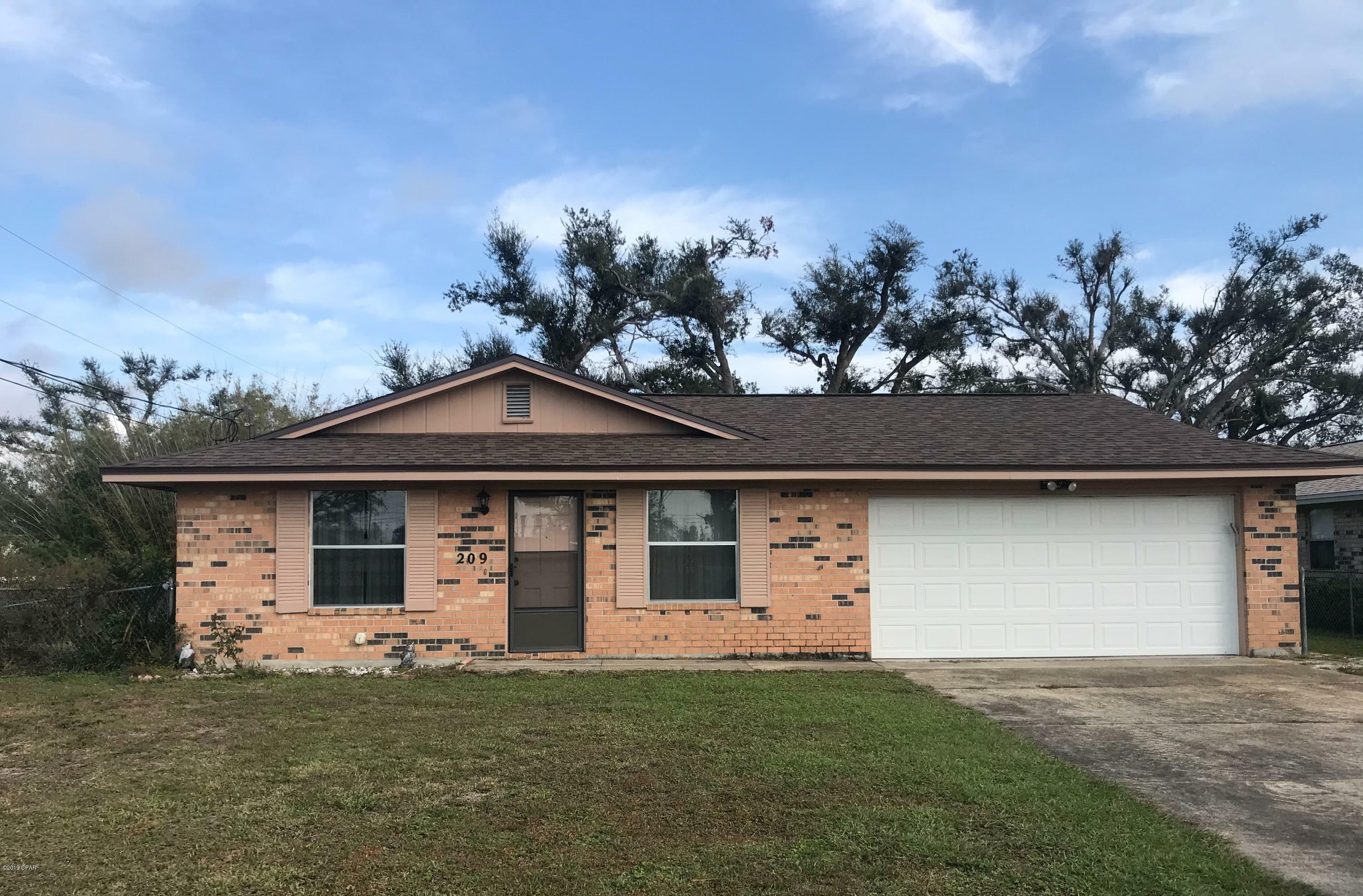 Property Photo:  209 Viola Avenue  FL 32404 