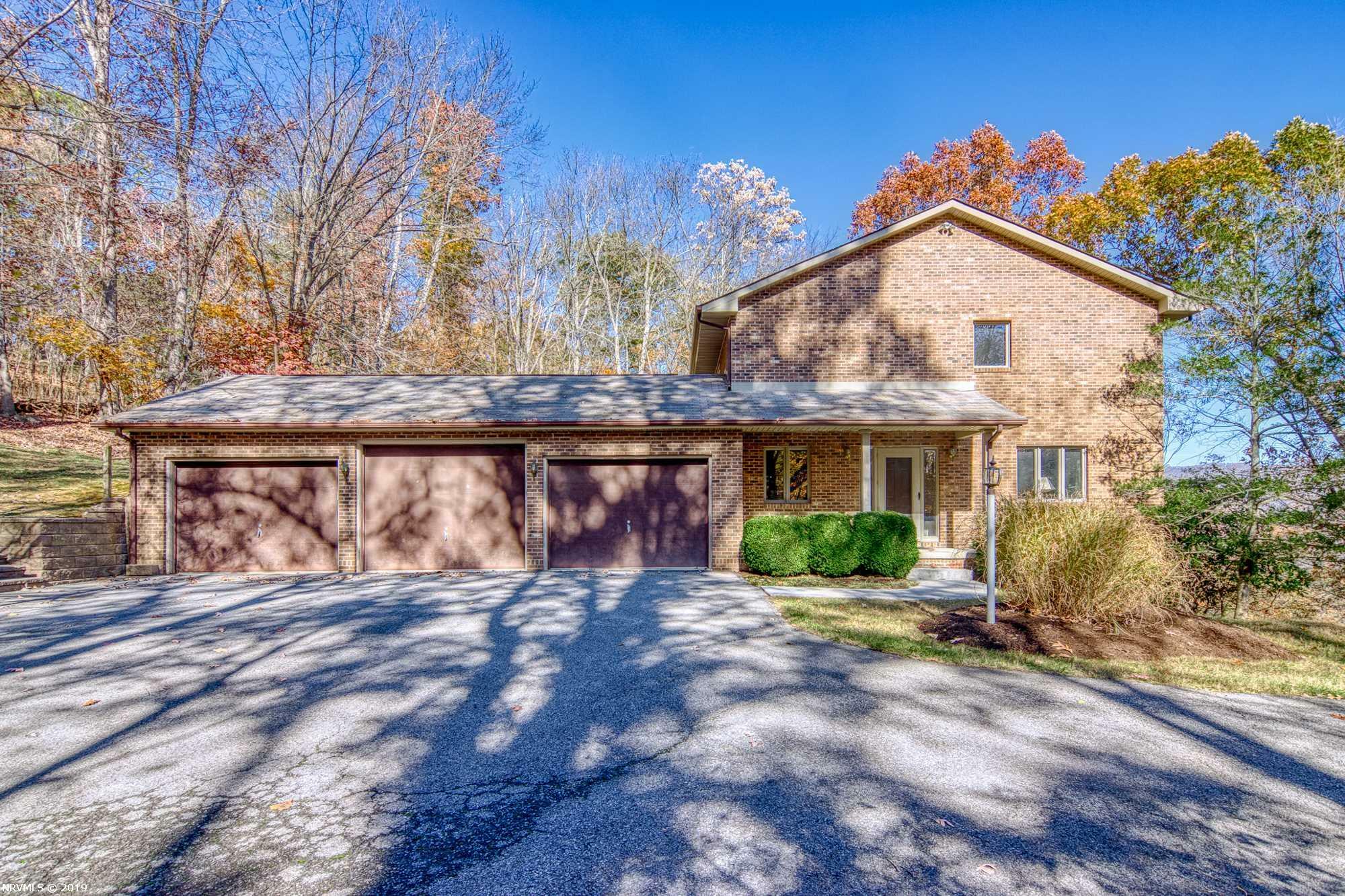 Property Photo: 560 Quailwood Drive VA 24060