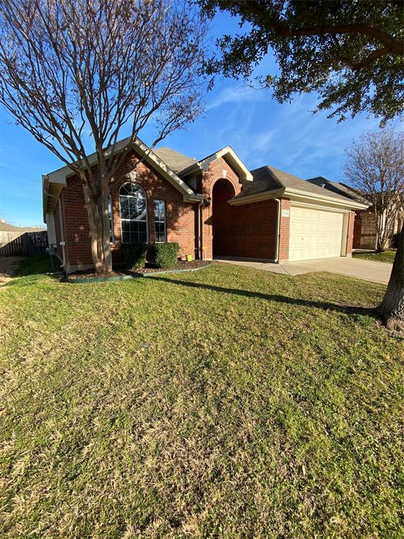 Property Photo: 7236 Welshman Drive TX 76137