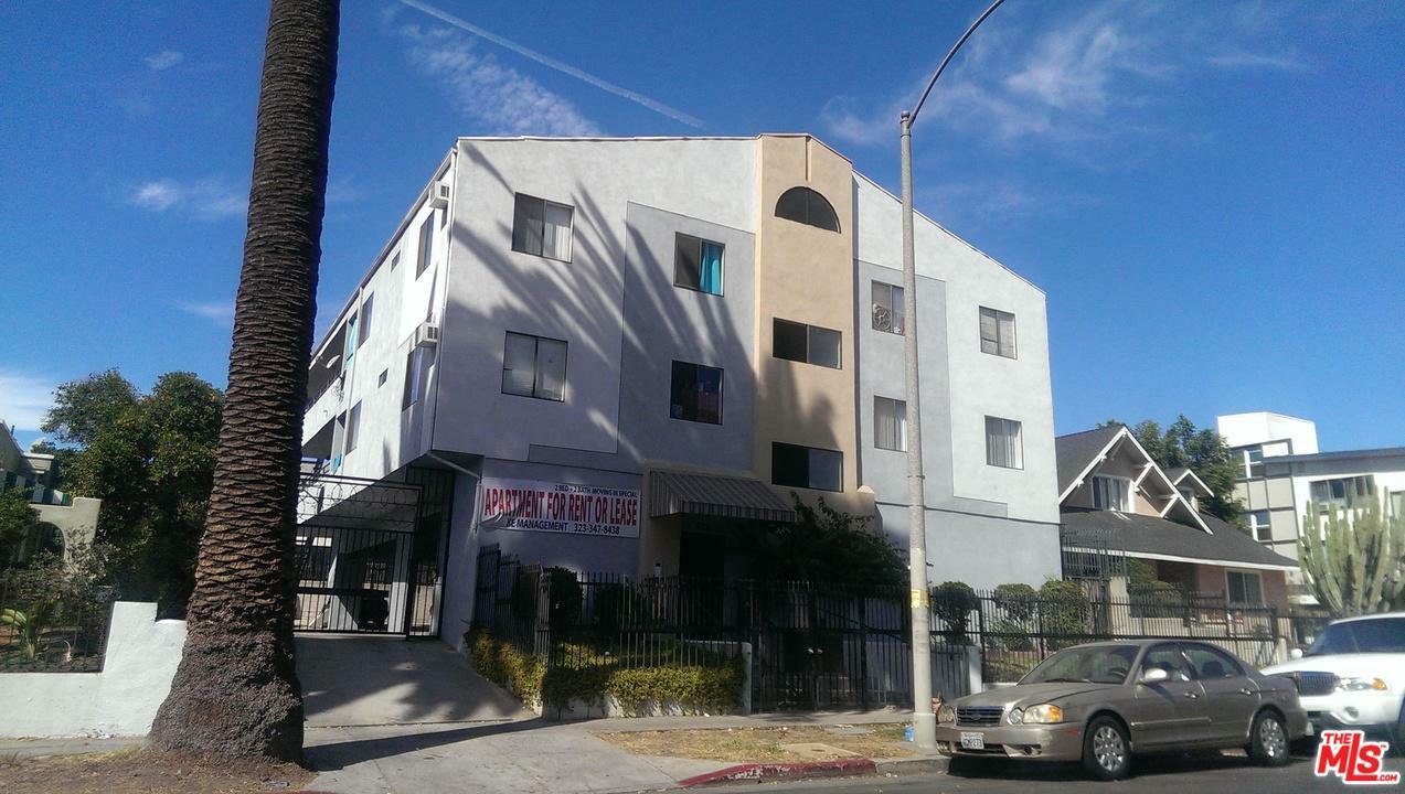 Property Photo:  411 N Kenmore Ave 3  CA 90004 