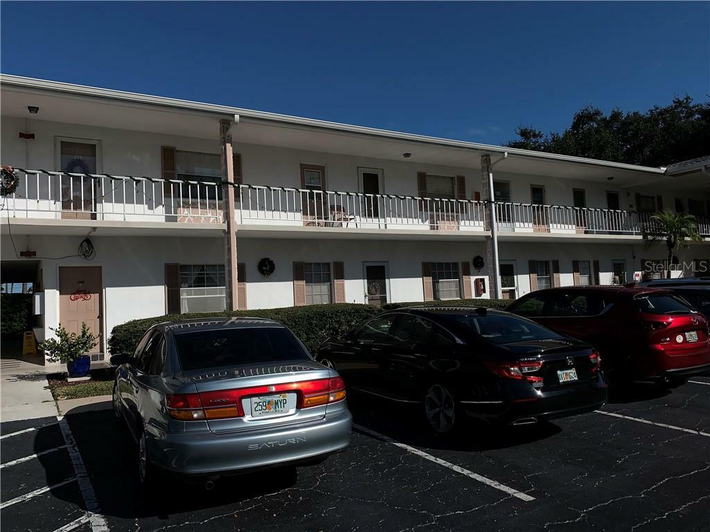 Property Photo: 500 Glennes Lane 106 FL 34698