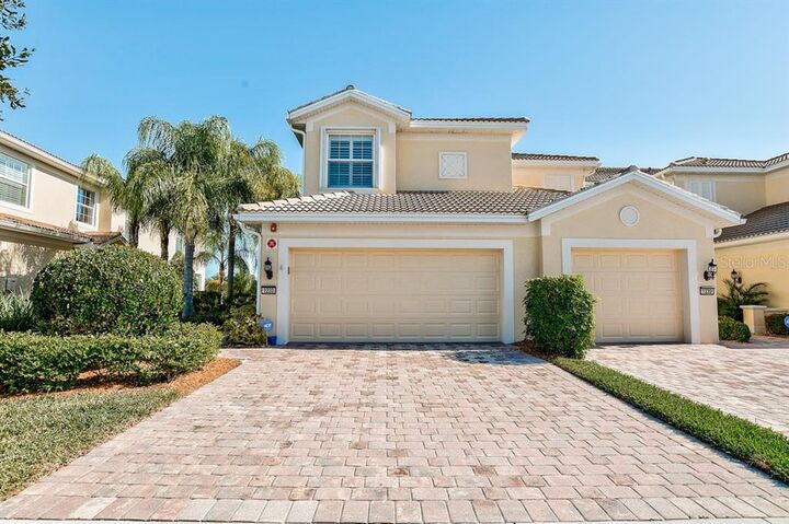 1233 Burgos Drive 306  Sarasota FL 34238 photo