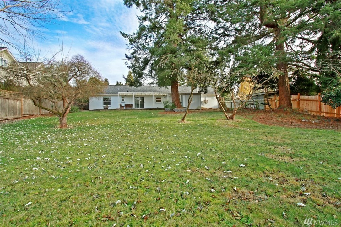 Property Photo:  11719 4th Ave NW  WA 98177 
