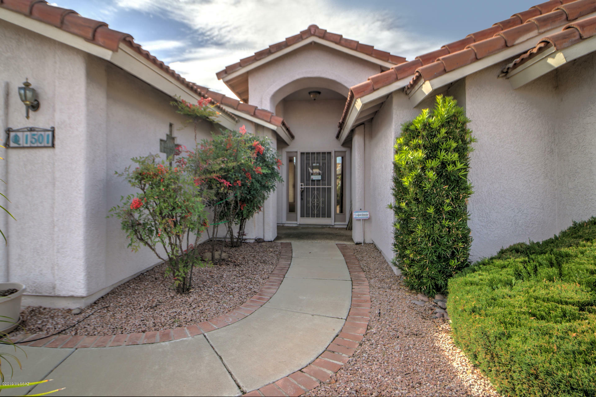 Property Photo:  1501 N Bank Swallow Road  AZ 85614 