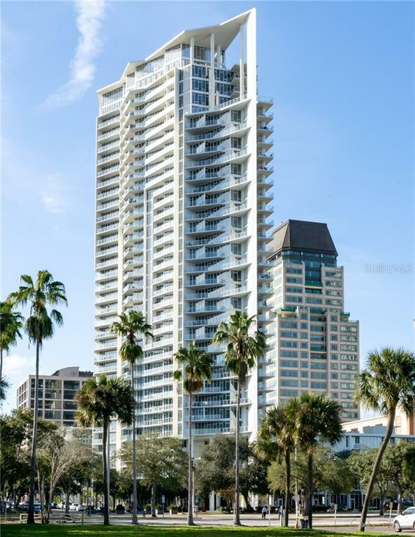 Property Photo: 175 1st Street S 305 FL 33701