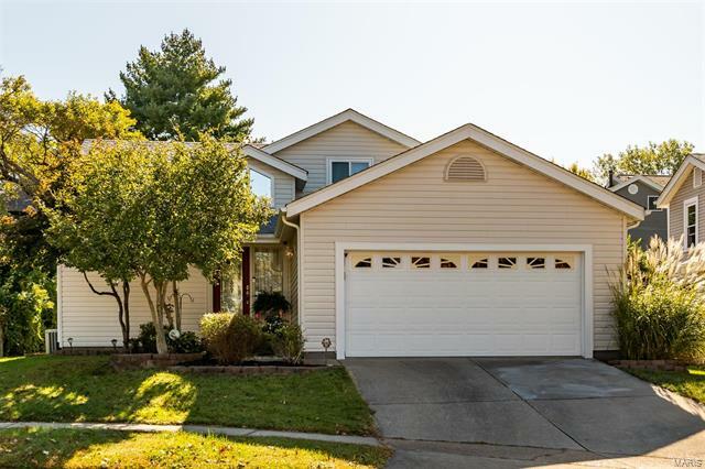 Property Photo: 1618 Meadowside 63146