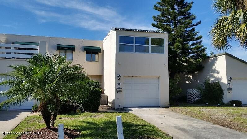 Property Photo:  20 Emerald Court  FL 32937 