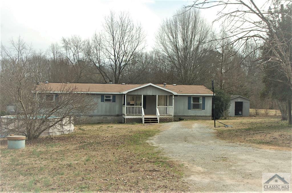 Property Photo:  870 Hale Road  GA 30558 